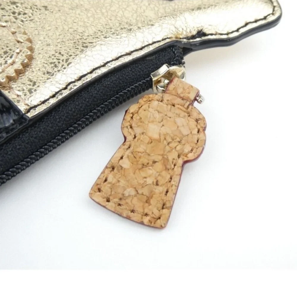 Kate Spade Black & Gold Coin Purse w cork zipper - like new (pop, fizz, clink)
